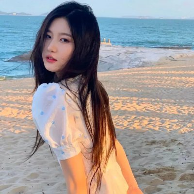 侬好，我的东北女友